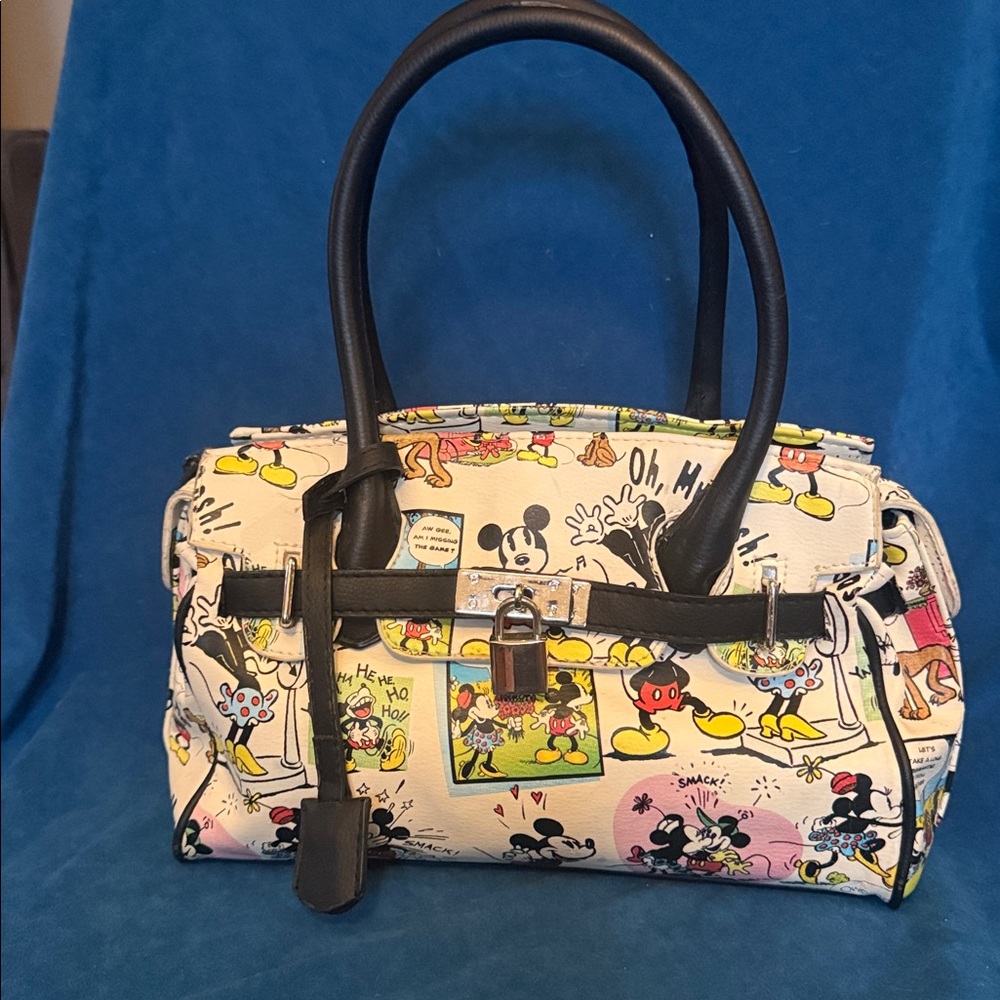 Disney Mickey Mouse Print Women's Bag comes with key and lock